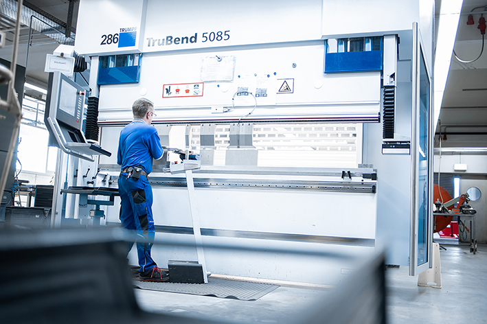 Sheet metal working REINER