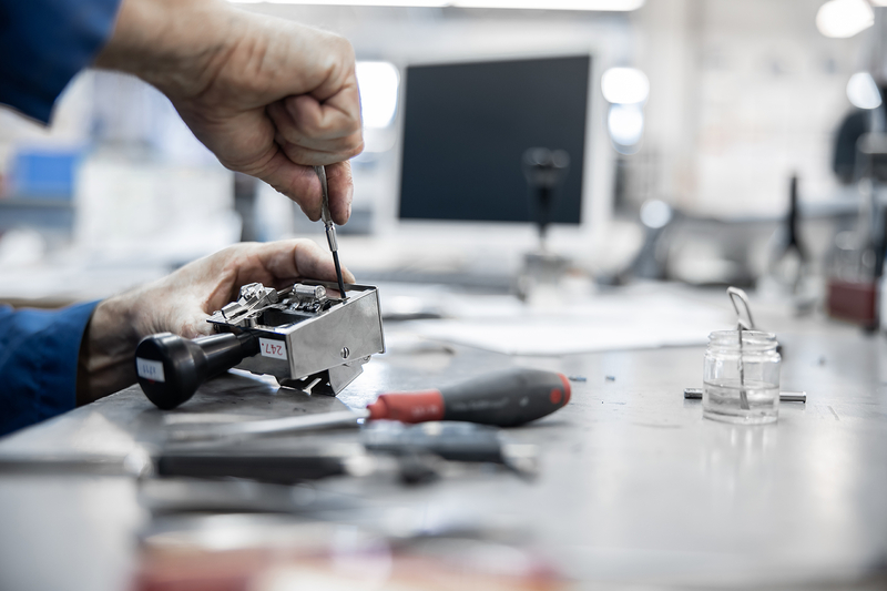 Reparatur Handstempel 01