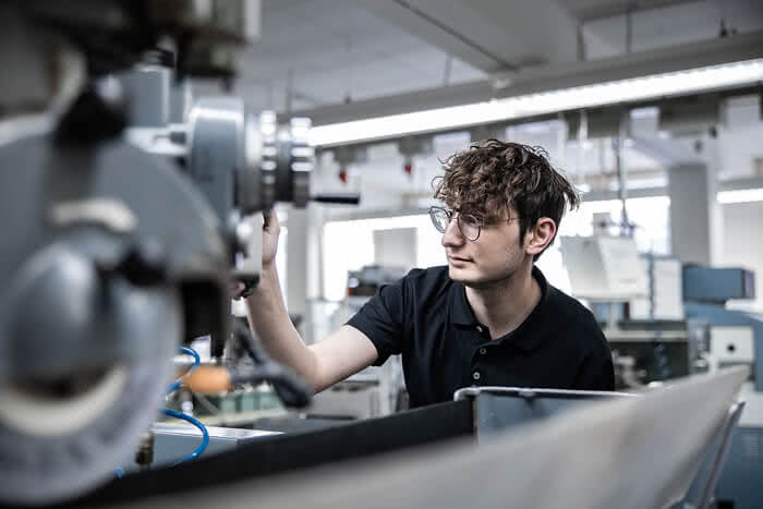 Apprentissage chez Ernst REINER à Furtwangen